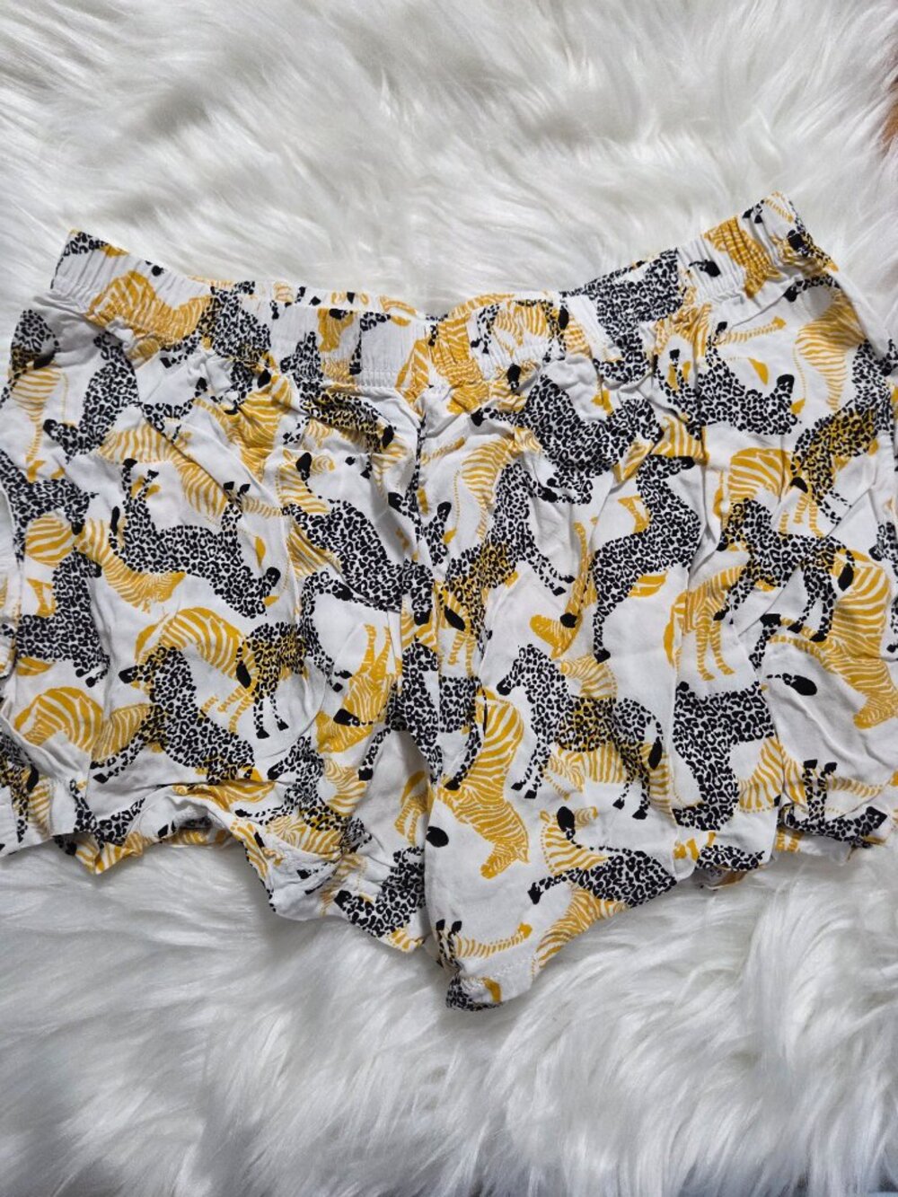 Jenni Crinkle Style Zebra Pajama Shorts - Picture 2 of 5